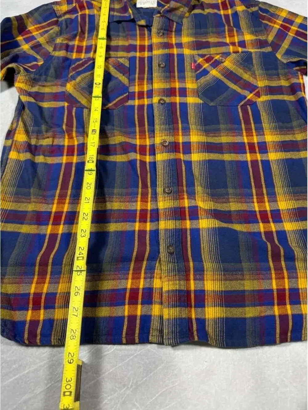 Levi’s Plaid Flannel Shirt Men’s Large Navy Mustard Burgundy Long Sleeve